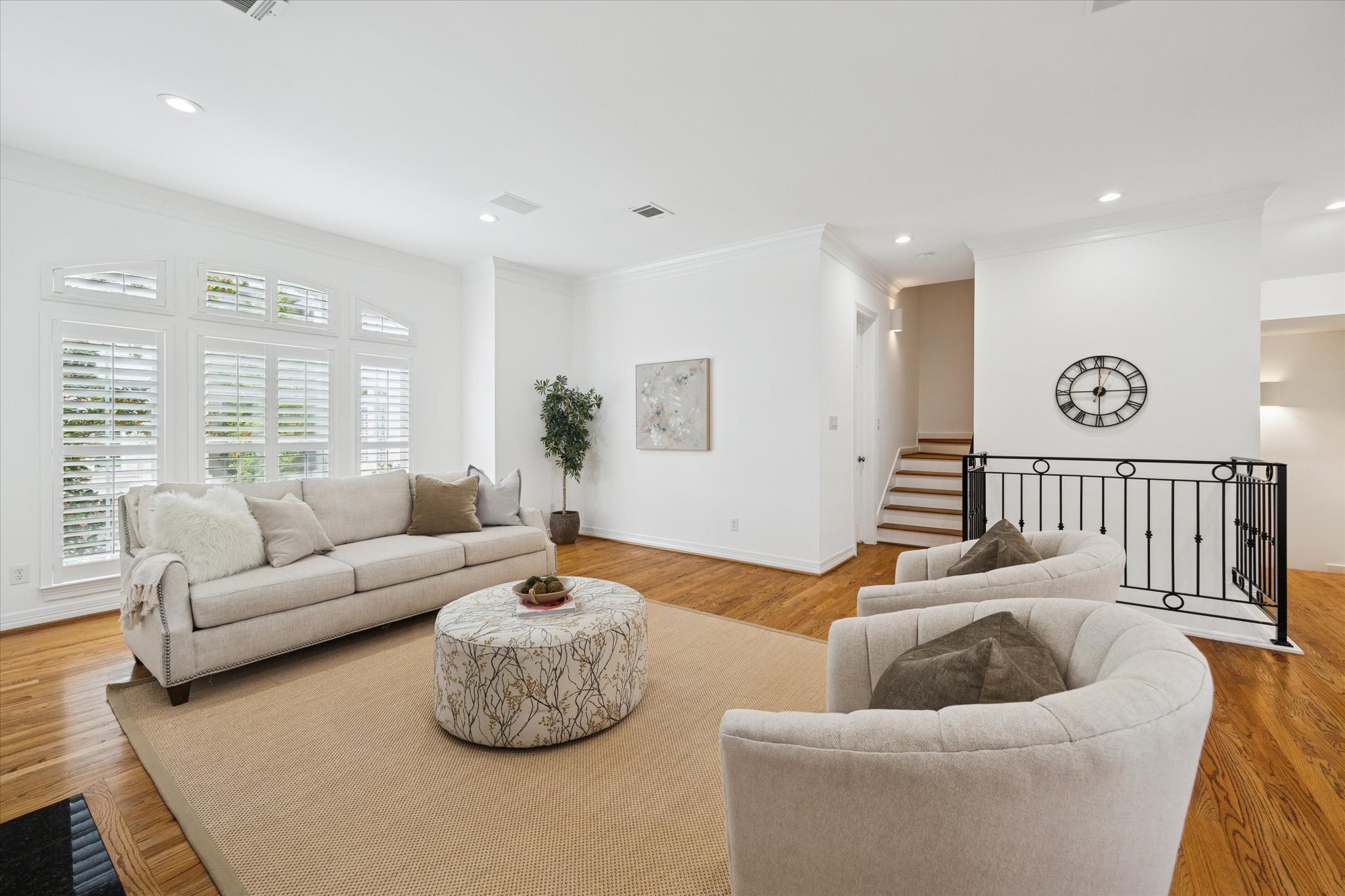 2638 Wroxton Road West University Place, TX 77005 - Photo 5 of 25