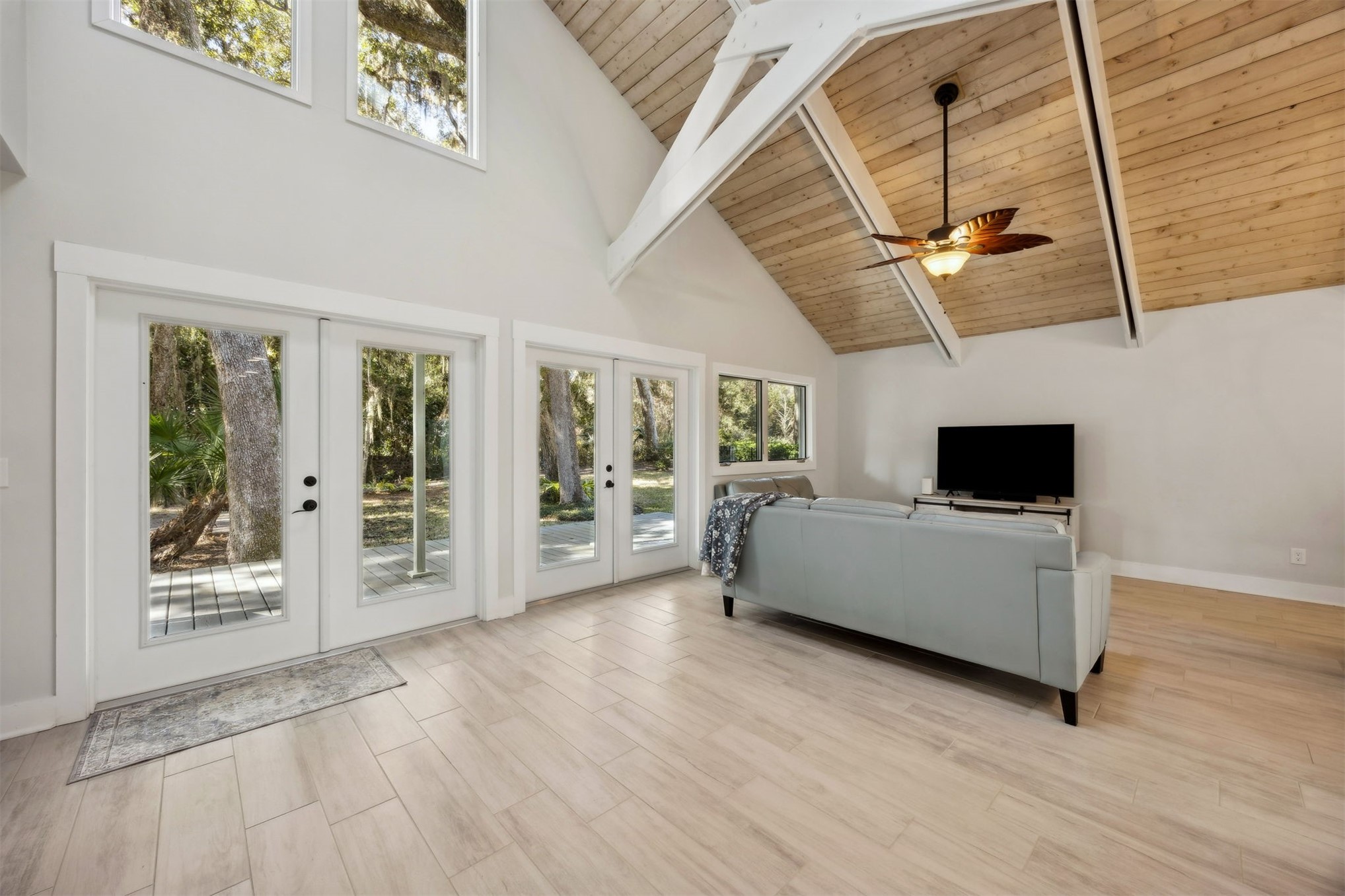 22 Beachwood Road Fernandina Beach, FL 32034 - Photo 3 of 53