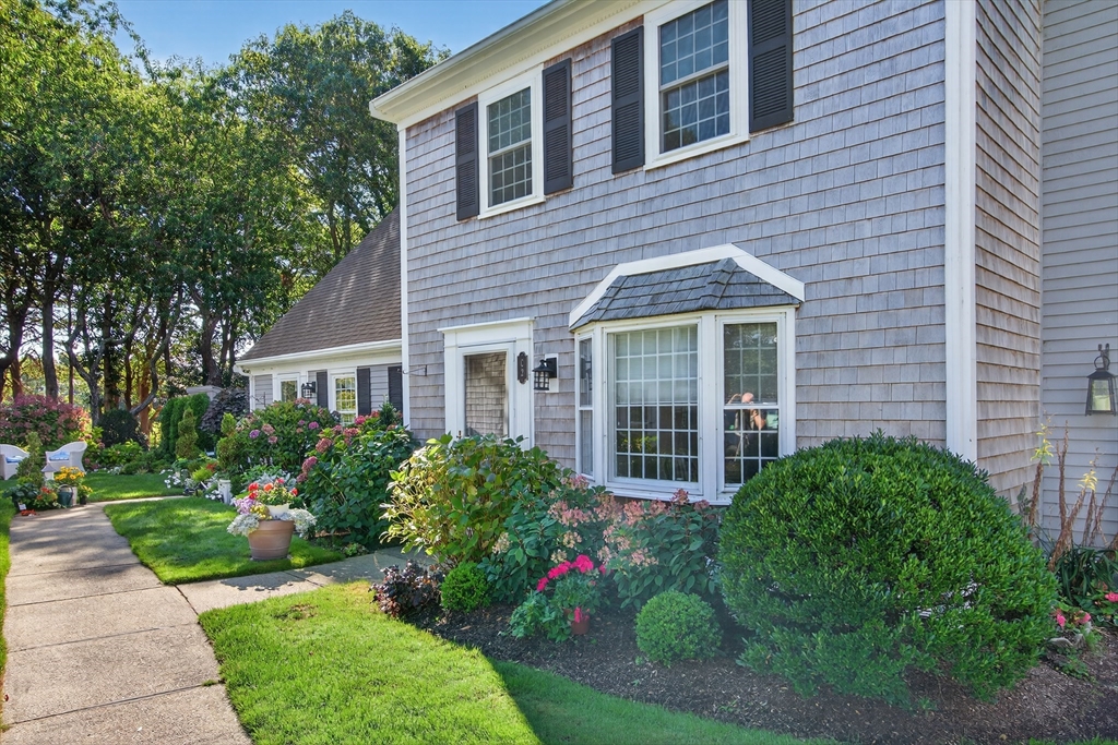287 Ocean Street, Unit C2 Barnstable, MA 02601 - Photo 3 of 34