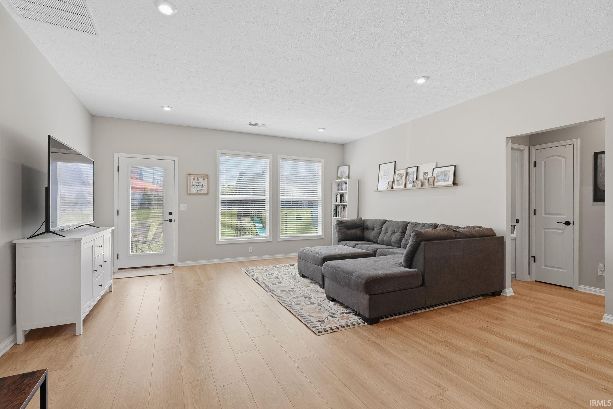 9867 Monte Way Newburgh, IN 47630 - Photo 13 of 30