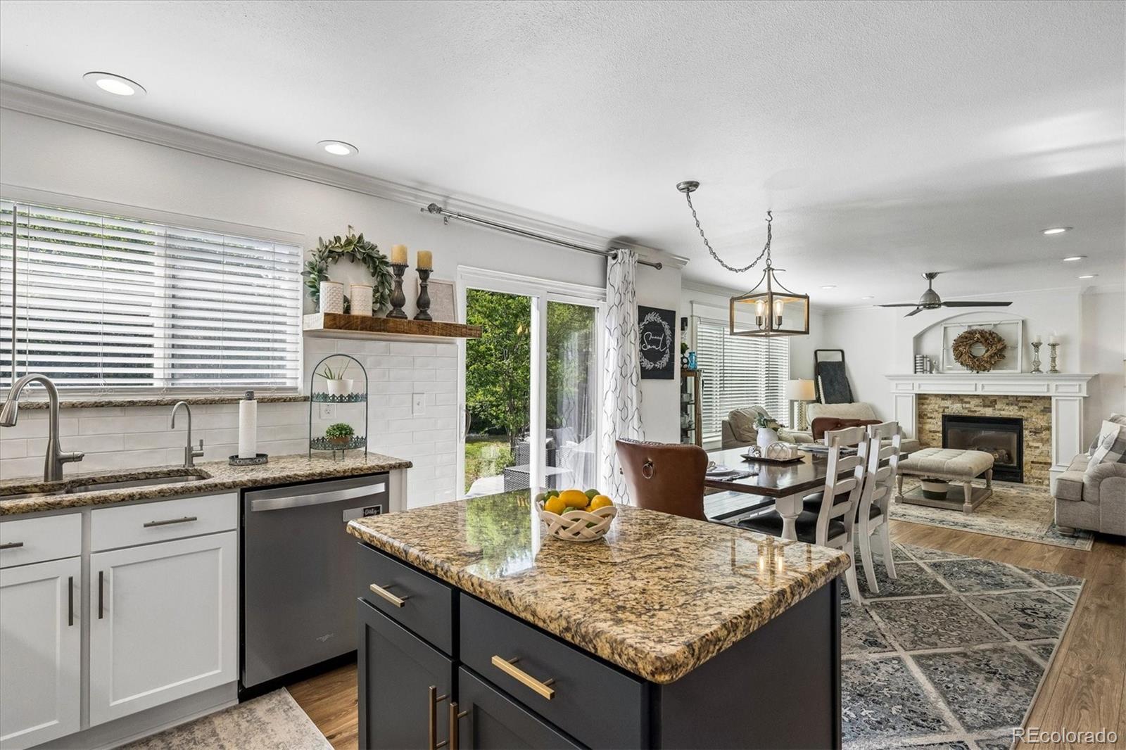 9711 Moss Rose Circle Highlands Ranch, CO 80129 - Photo 19 of 50