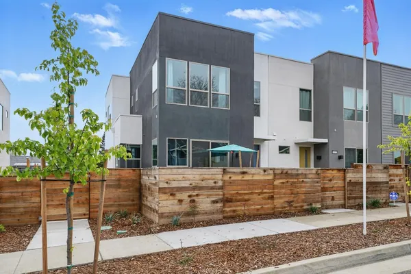 $549,000 | 6129 Bridgecross Drive, Sacramento, CA 95835