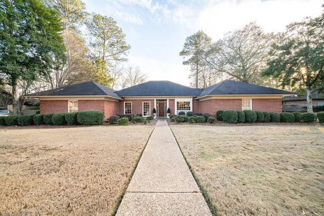 $425,000 | 5176 Kendal Court, Columbus, GA 31907