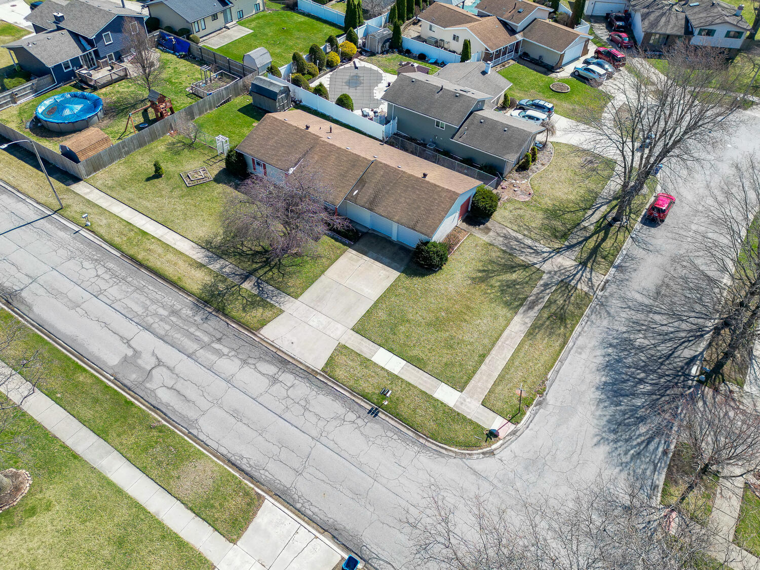 1845 West 99th Place Crown Point, IN 46307 - Photo 18 of 21 1500x1125