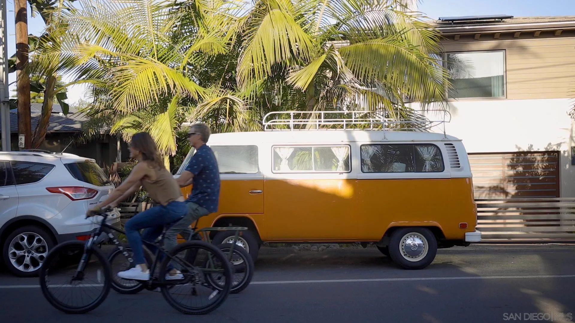 127 Edgeburt Drive Encinitas, CA 92024 - Photo 19 of 25 a car parked in front of a house