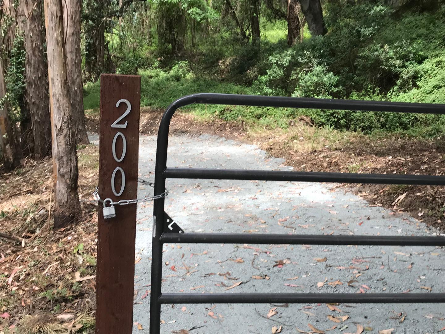 200 Valley View Road Watsonville, CA 95076 - Photo 2 of 17 a street sign that is on a wooden wall