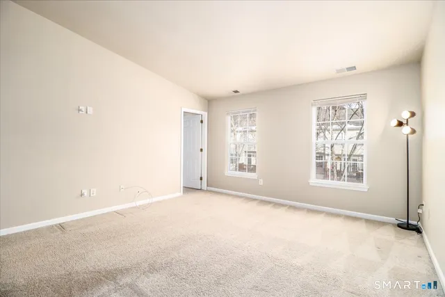 $3,500 | 2004 Eaton Court, Unit 2004, Danbury, CT 06811