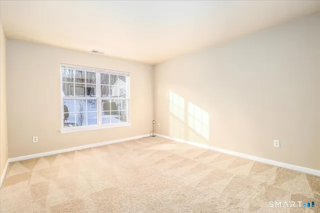 $3,500 | 2004 Eaton Court, Unit 2004, Danbury, CT 06811