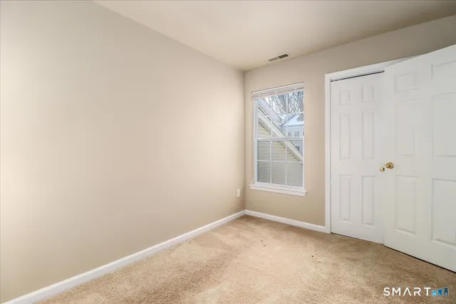 $3,500 | 2004 Eaton Court, Unit 2004, Danbury, CT 06811