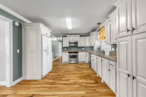 $369,900 | 300 Dekalb Street, McMinnville, TN 37110