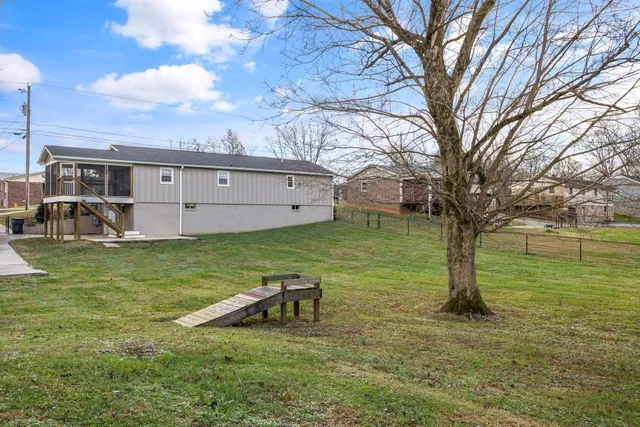 $389,000 | 300 Dekalb Street, McMinnville, TN 37110