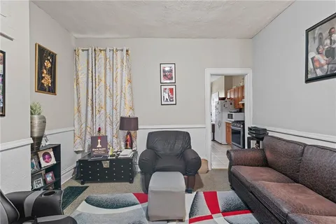 $300,000 | 6723 Greenwood Street, Pittsburgh, PA 15206