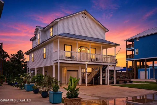 $570,000 | 4044 Mindanao, Bay St. Louis, MS 39520