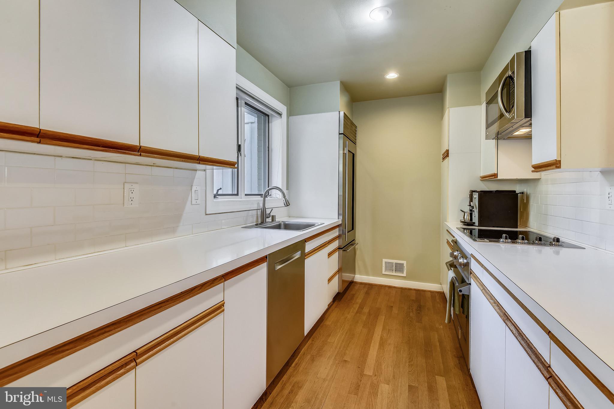 2300 King Place Northwest Washington, DC 20007 - Photo 13 of 52