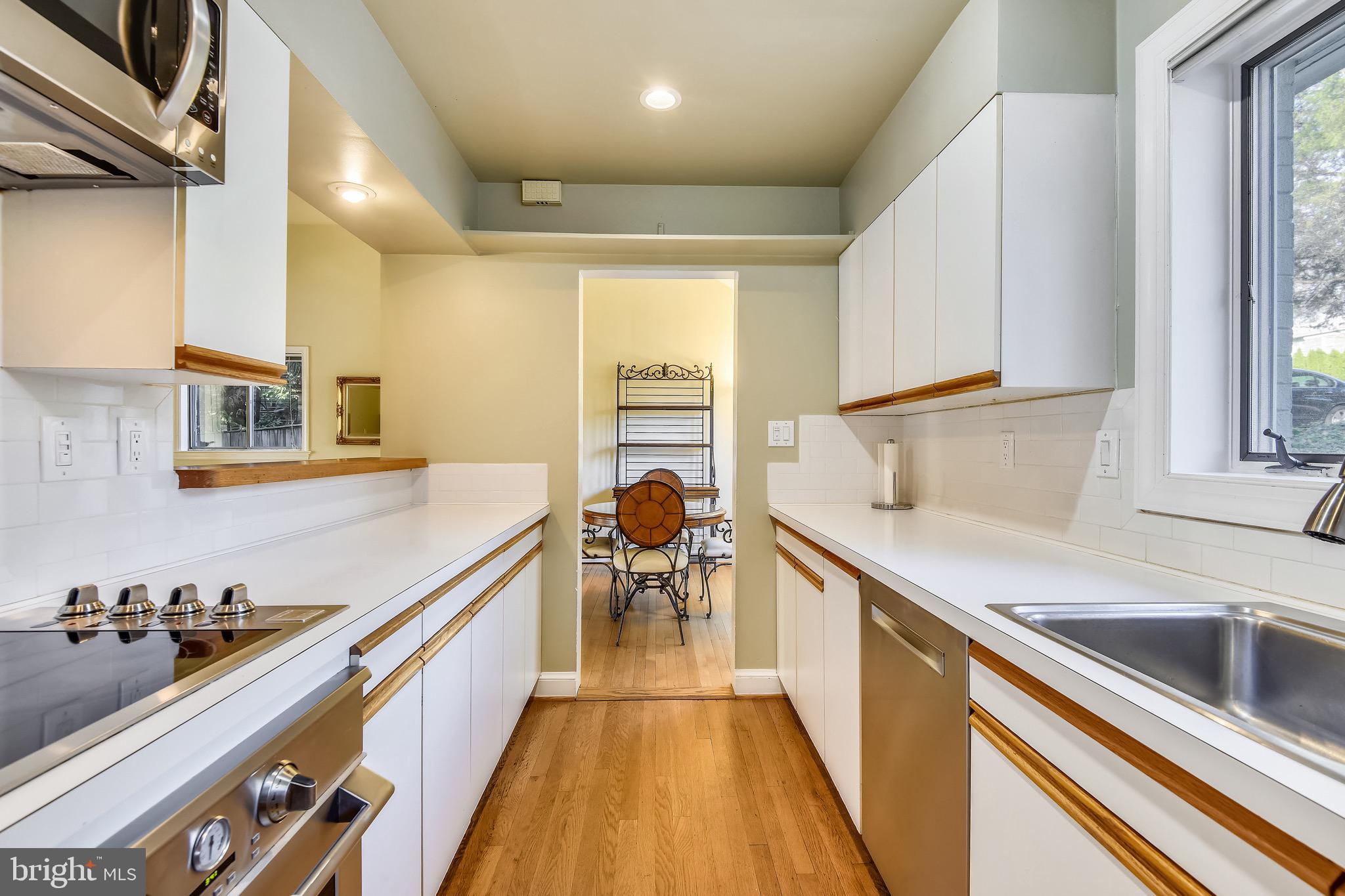 2300 King Place Northwest Washington, DC 20007 - Photo 14 of 52