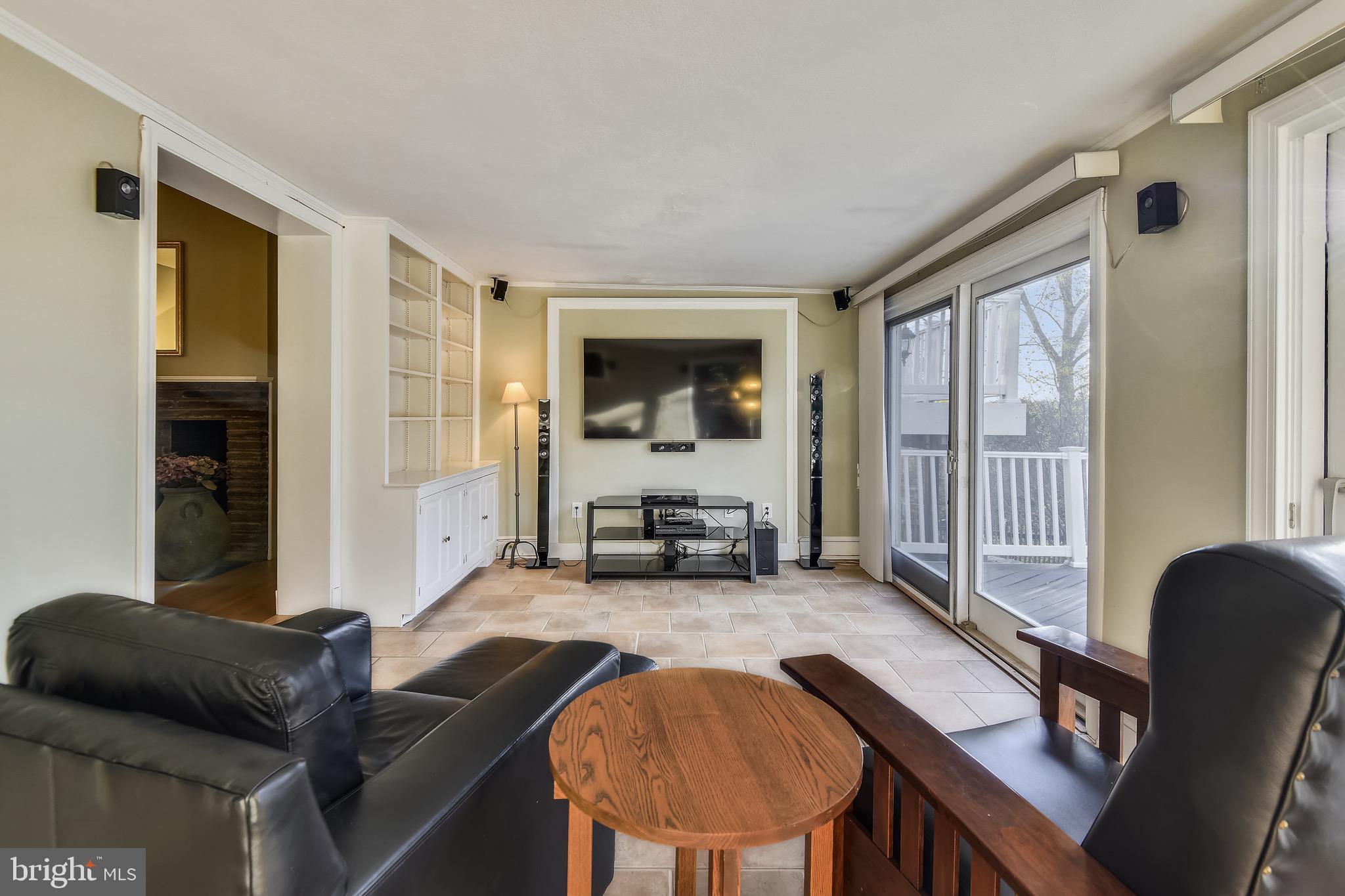 2300 King Place Northwest Washington, DC 20007 - Photo 15 of 52