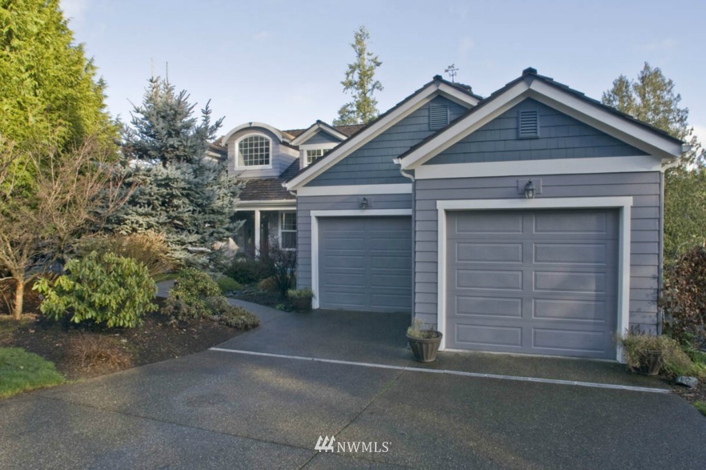 7936 Kelly Beach Road Southeast Olympia, WA 98513 - Photo 2 of 15 Gallery Image 2