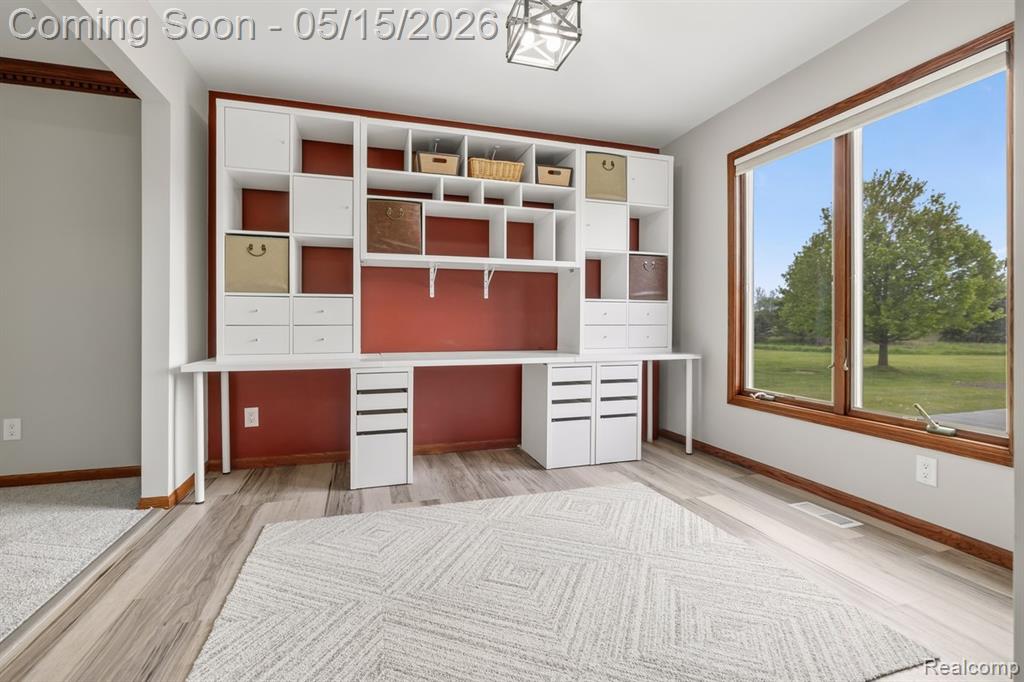 2381 Burke Road Fowlerville, MI 48836 - Photo 5 of 34