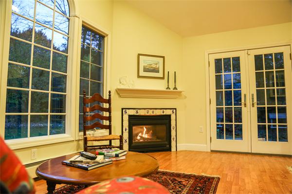 24 Canterbury Road Winchester, MA 01890 - Photo 5 of 24 Gallery Image 5