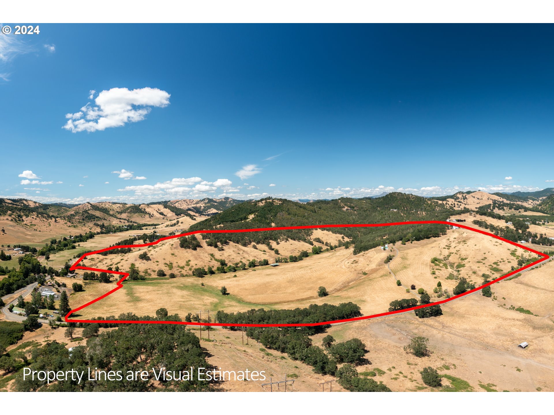 588 South Deer Creek Road Roseburg, OR 97470 - Photo 44 of 45 a view of a sky from a ceiling