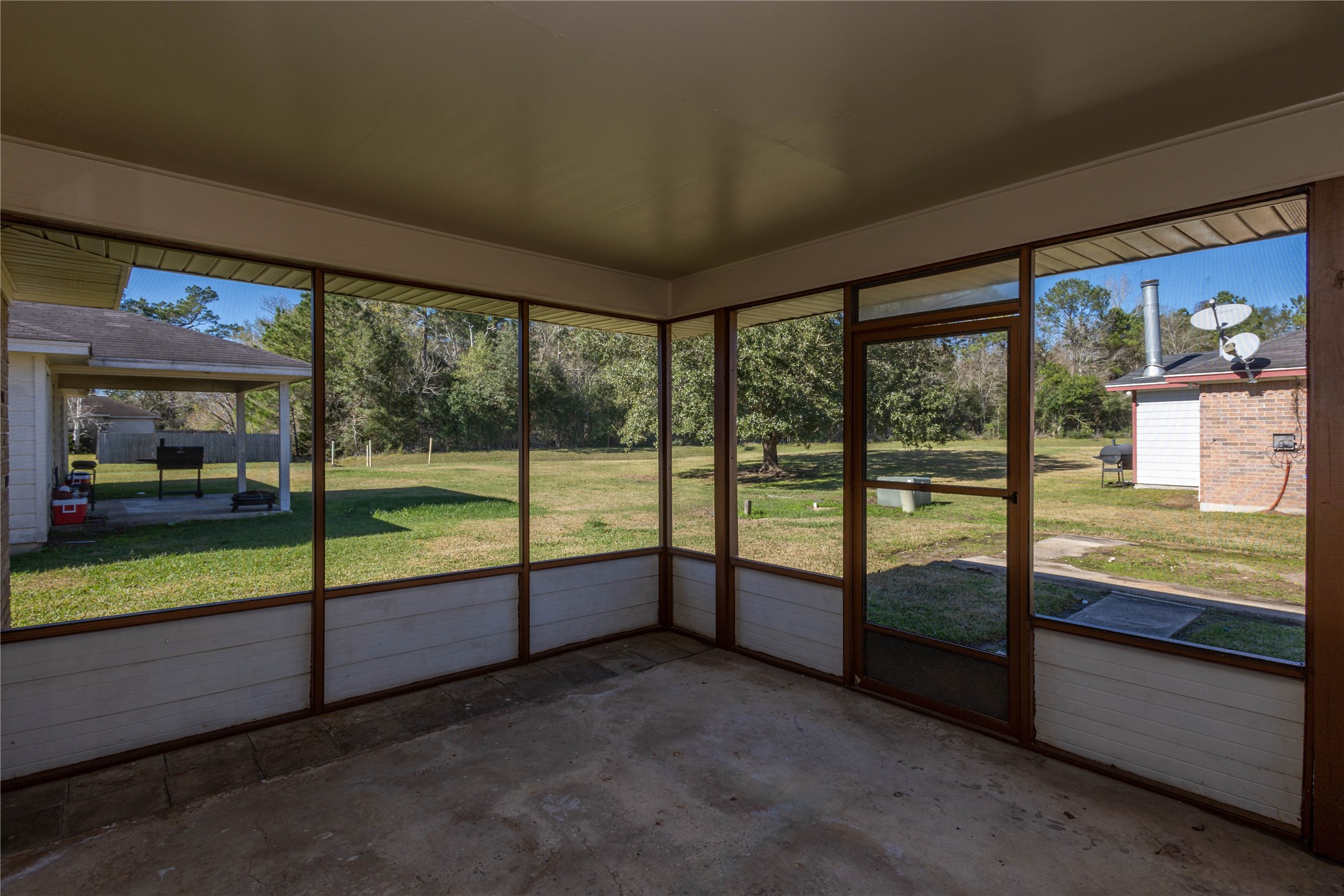 5810 Meadowview Road Beaumont, TX 77708 - Photo 18 of 22