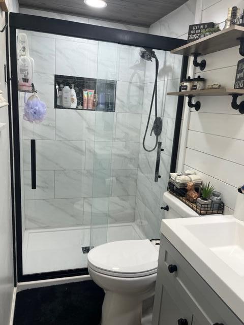 6759 Winchester Road Northwest Carroll, OH 43112 - Photo 20 of 29 upstairs master bath