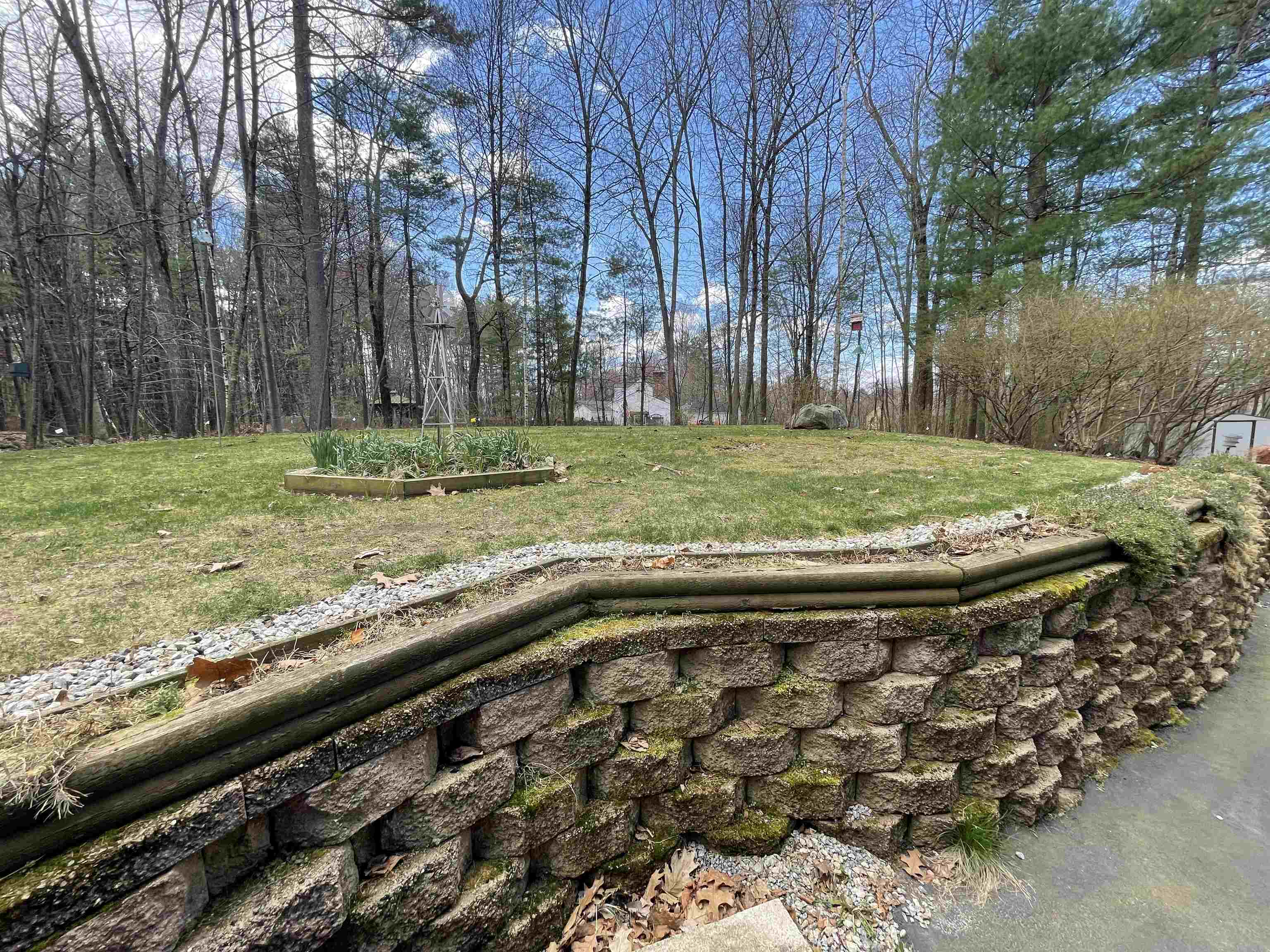 19 Old Kings Road Merrimack, NH 03054 - Photo 36 of 37