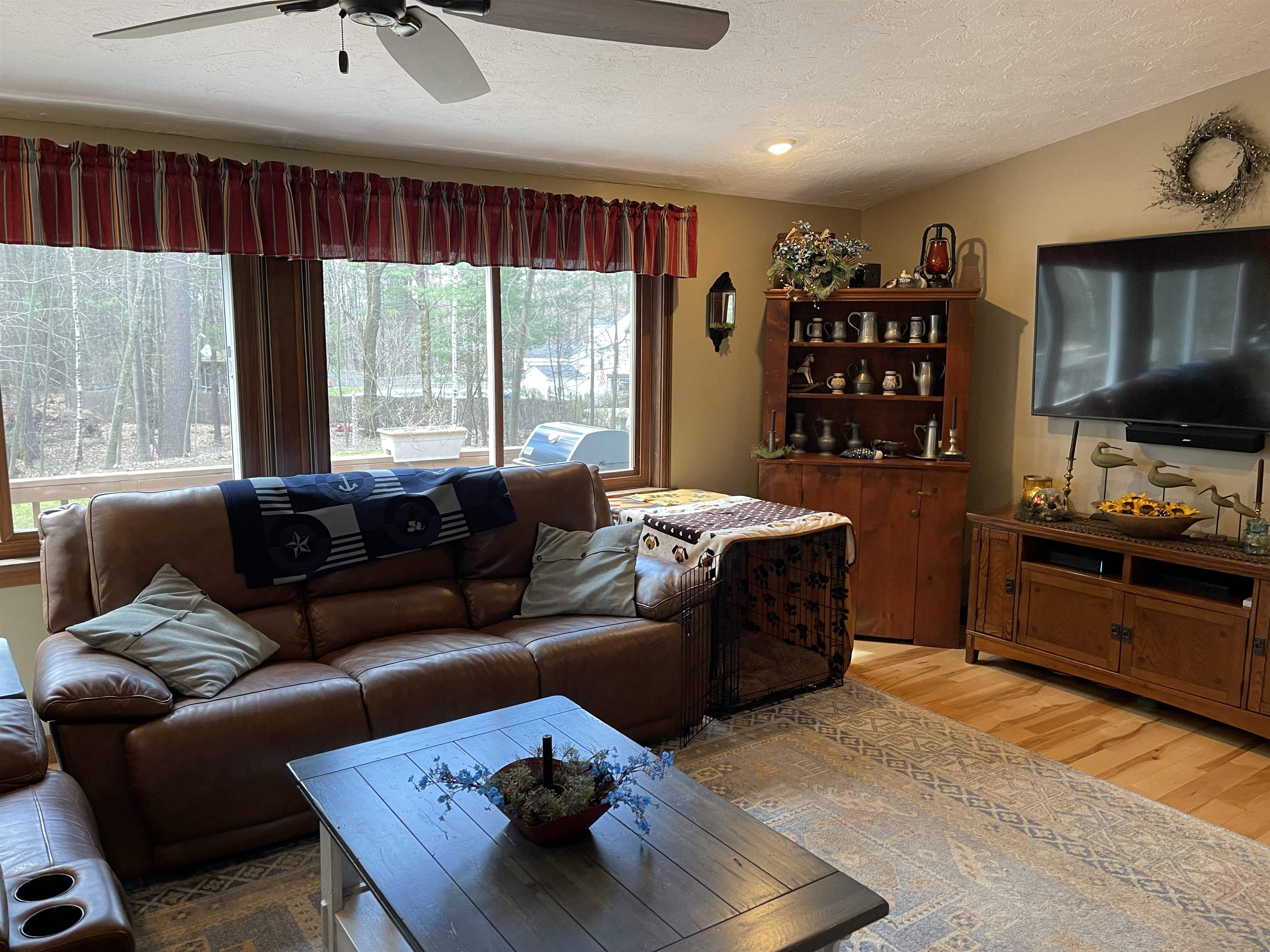 19 Old Kings Road Merrimack, NH 03054 - Photo 4 of 37