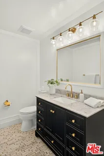 $1,595,000 | 315 North Swall Drive, Unit 103, Beverly Hills, CA 90211