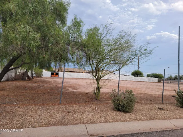 $315,000 | 2090 West Superstition Boulevard, Unit 25, Apache Junction, AZ 85120