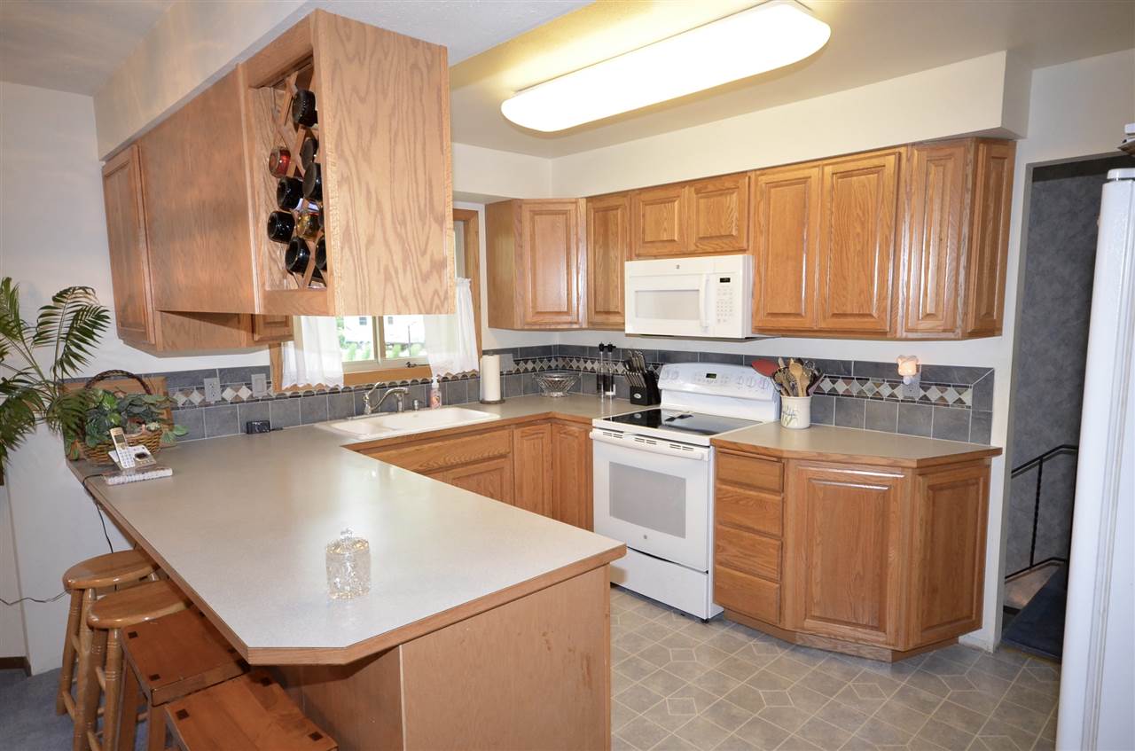 13023 East Tall Tree Road Spokane, WA 99216 - Photo 3 of 20 Gallery Image 3