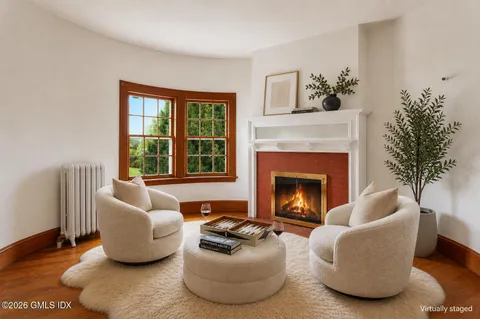 $6,950 | 98 Byram Shore Road, Unit CARRIAGE HOUSE, Greenwich, CT 06830