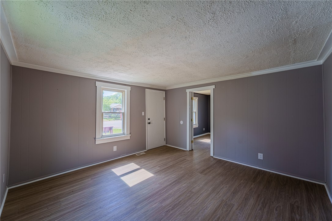 151 4th Avenue Springfield, OH 45505 - Photo 9 of 32