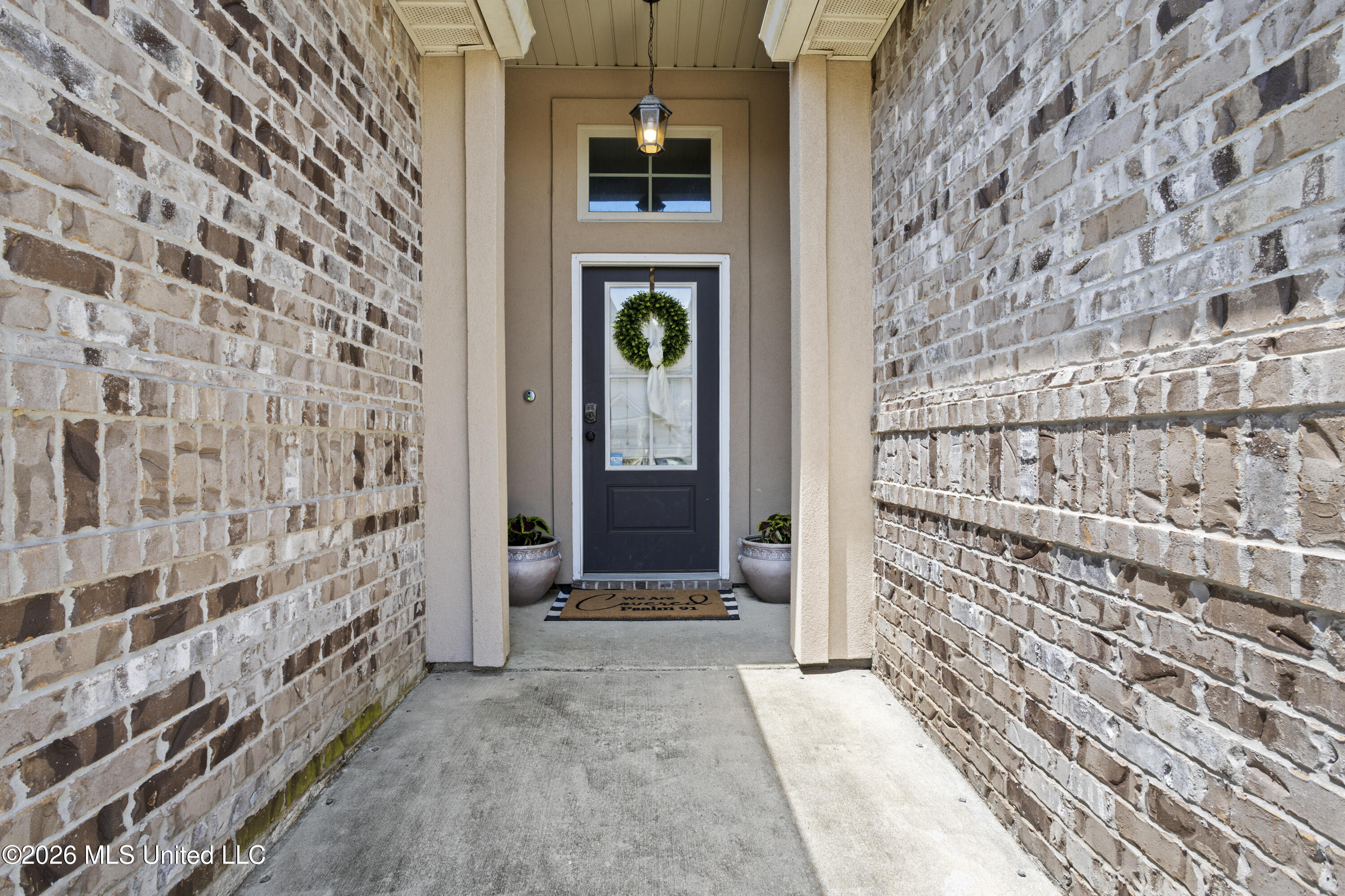 892 Reunion Pl Circle Biloxi, MS 39532 - Photo 4 of 30 Entry