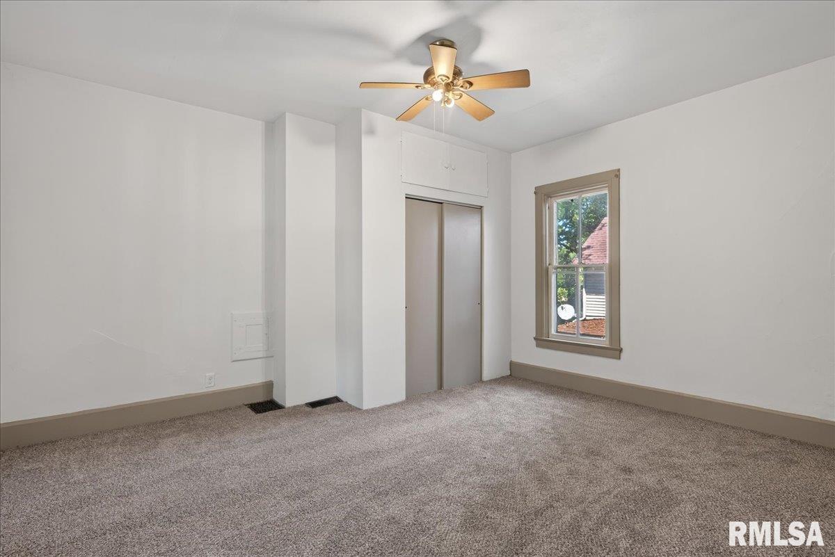 1023 West Governor Street Springfield, IL 62704 - Photo 24 of 36 Gallery Image 24