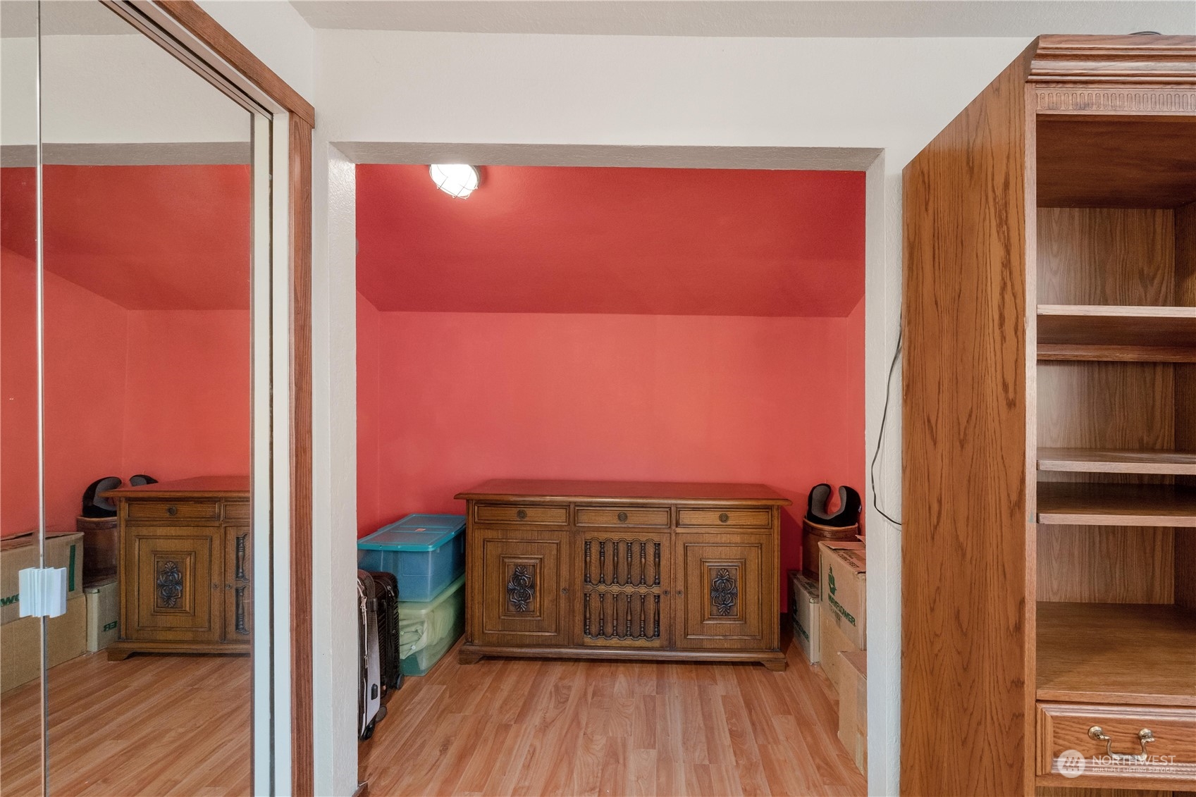 925 South 310th Place Federal Way, WA 98003 - Photo 32 of 39 a view of a hallway with wooden floor and a bathroom