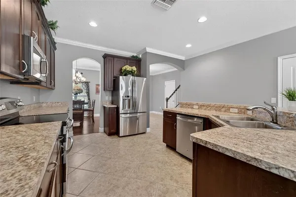 $525,000 | 627 Limona Woods Drive, Brandon, FL 33510