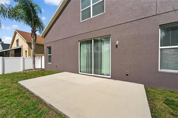 $525,000 | 627 Limona Woods Drive, Brandon, FL 33510