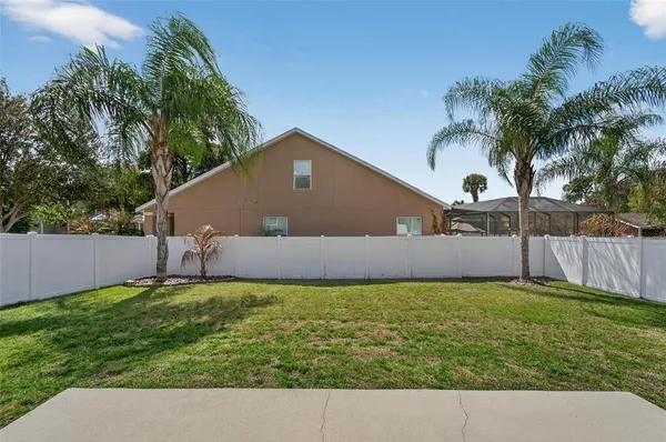 $525,000 | 627 Limona Woods Drive, Brandon, FL 33510