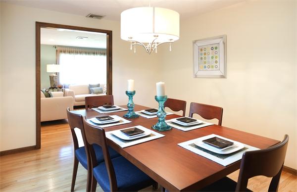 24 Langdon Road Wayland, MA 01778 - Photo 3 of 20 Gallery Image 3