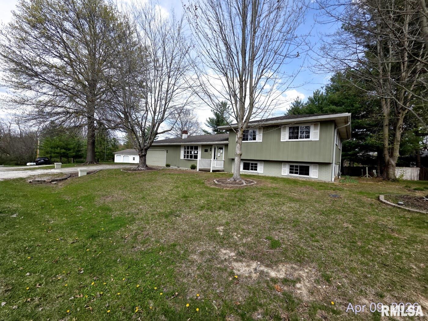 106 Victory Lane Woodson, IL 62695 - Photo 2 of 25