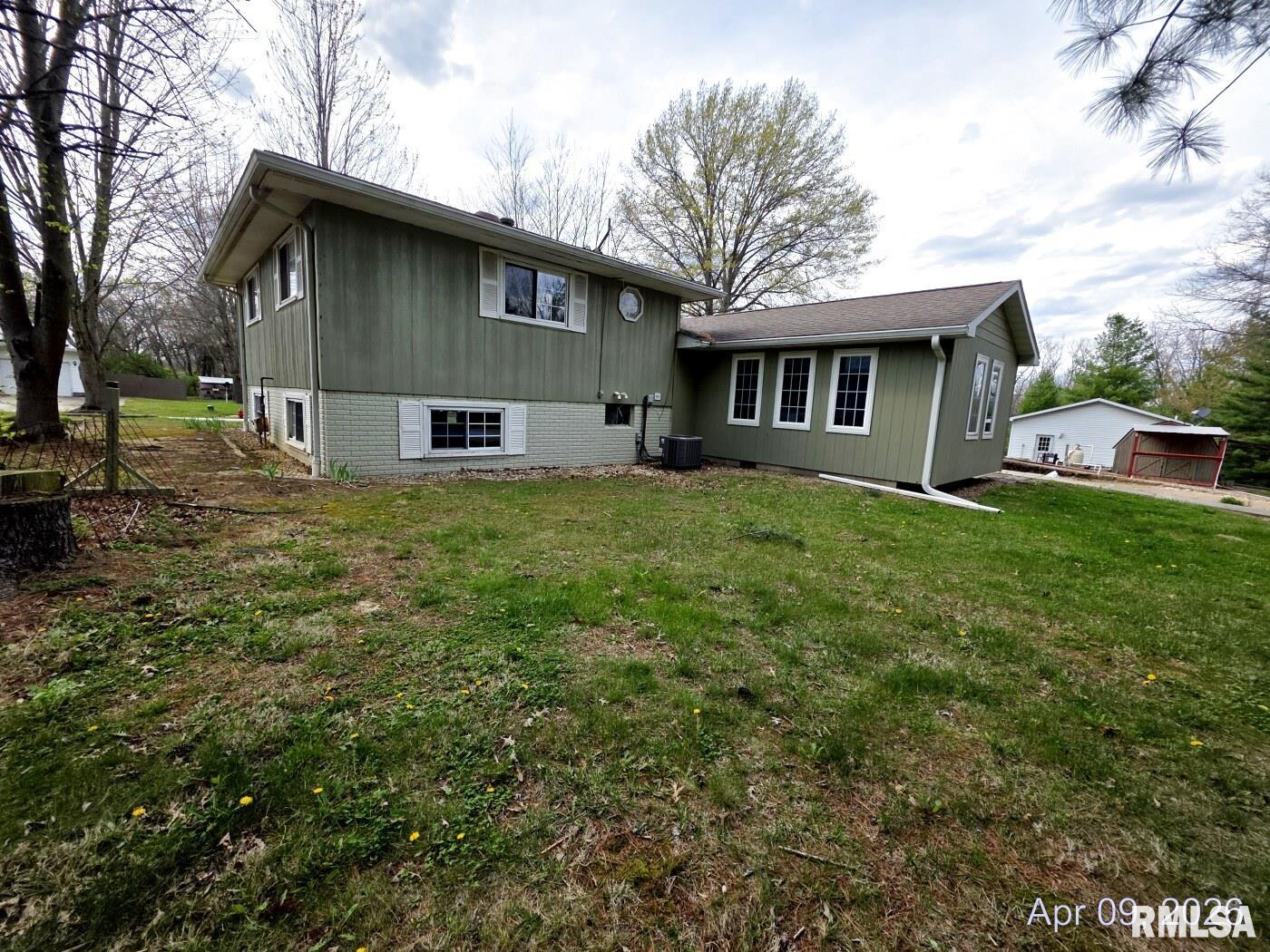 106 Victory Lane Woodson, IL 62695 - Photo 6 of 25