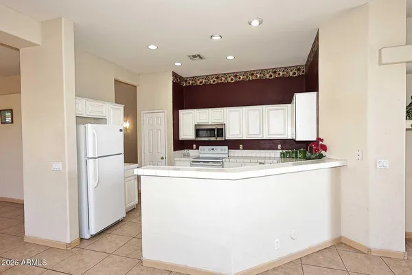$459,000 | 3371 West Via Del Sol Drive, Phoenix, AZ 85027