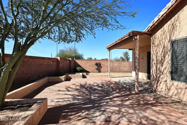 $459,000 | 3371 West Via Del Sol Drive, Phoenix, AZ 85027