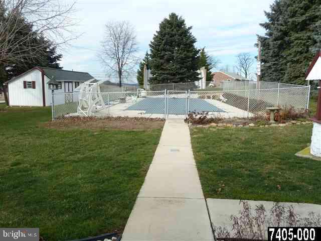 50 Ridgeview Road Seven Valleys, PA 17360 - Photo 16 of 18