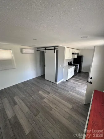 $950 | 261 Linden Avenue Southwest, Concord, NC 28027