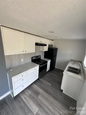 $950 | 261 Linden Avenue Southwest, Concord, NC 28027