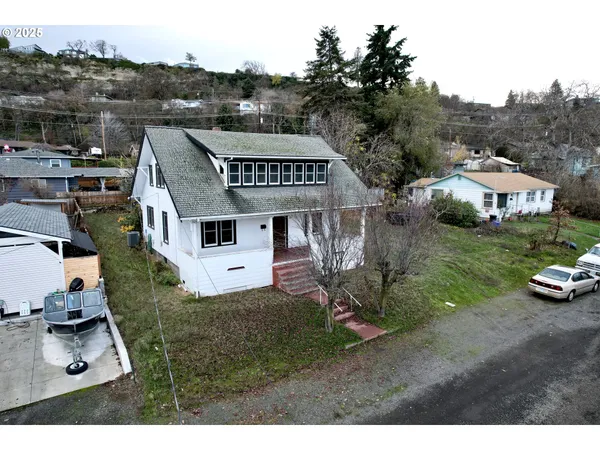 a view of a house with garden