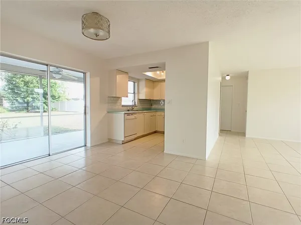 $1,850 | 1815 Southeast 11th Avenue, Cape Coral, FL 33990