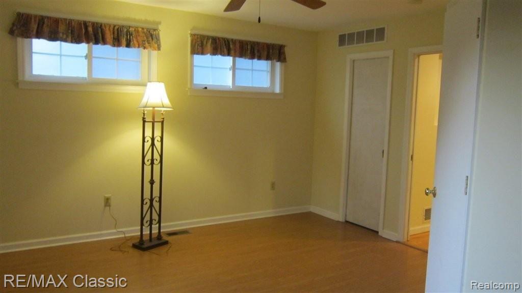 15300 Allen Road Taylor, MI 48180 - Photo 13 of 26 Master Bed